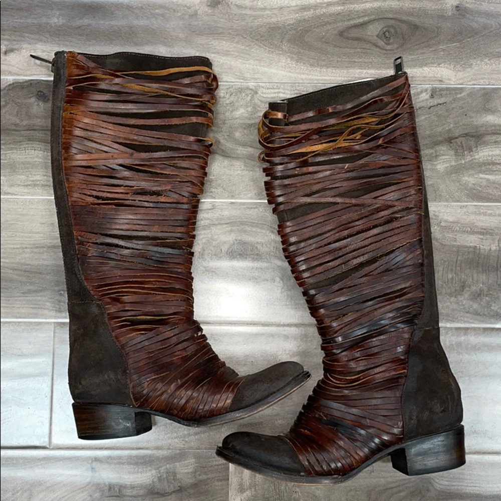 Freebird boots size 8